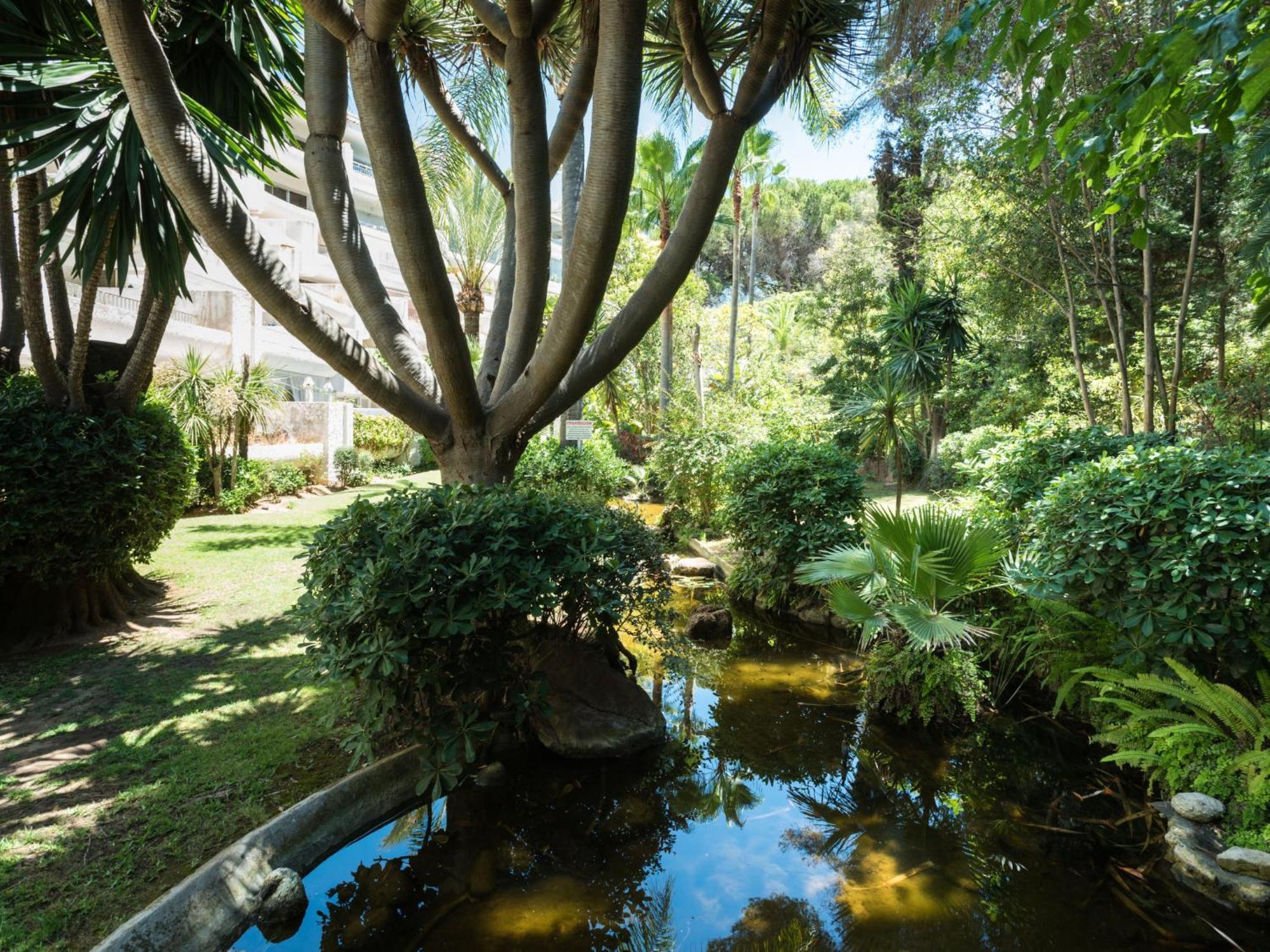 Apartment Jardines Del Mar By Interhome Marbella